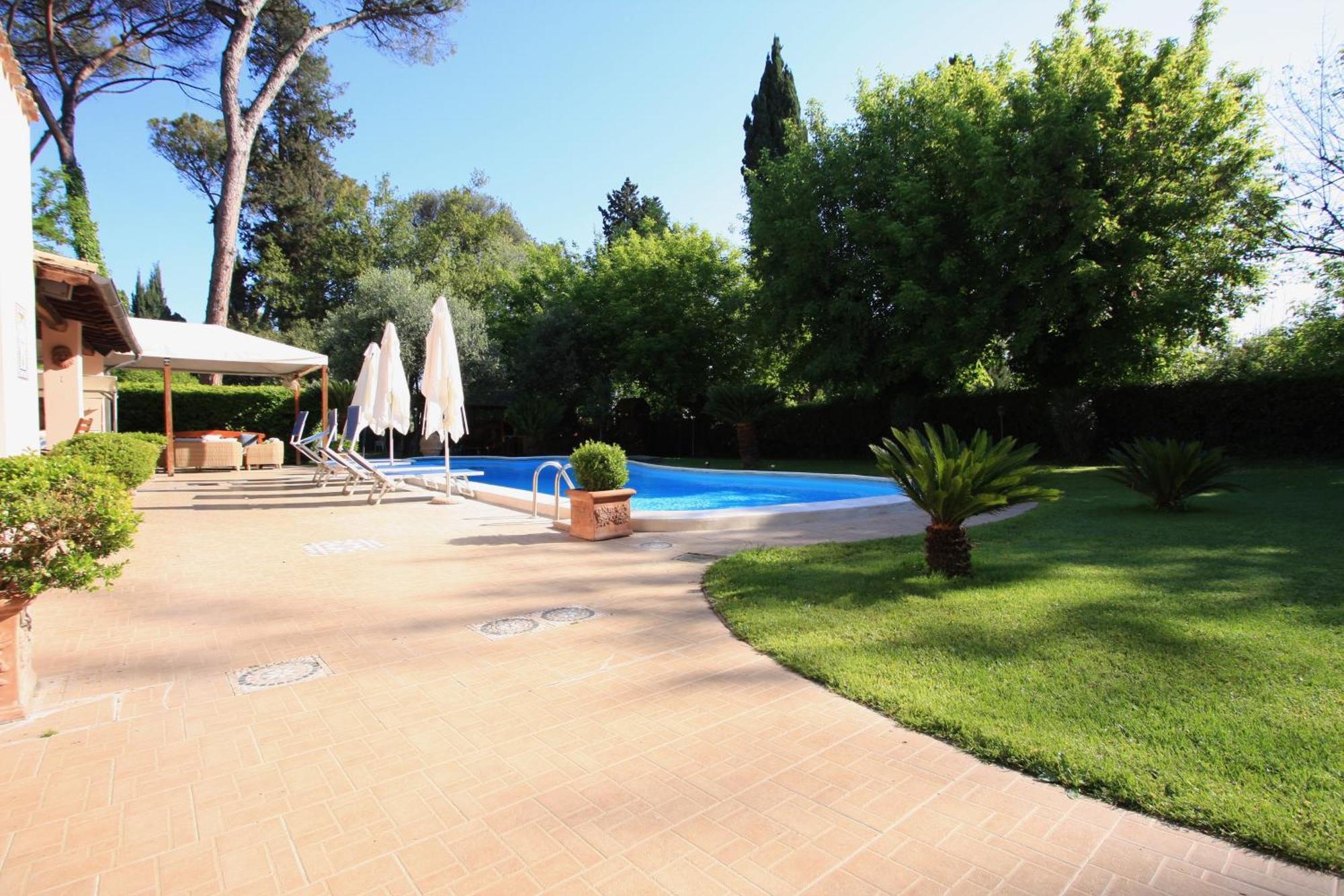 شقة Appia Antica 1Br With Swimming Pool روما المظهر الخارجي الصورة